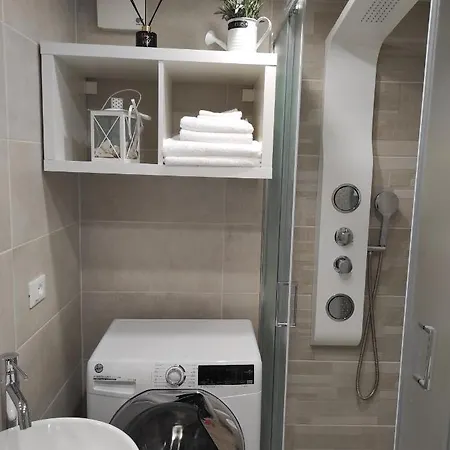 아파트 Ca' Ginevra Trilocale Centro-mare 페자로