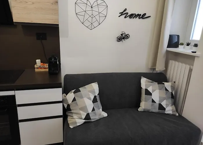 Ca' Ginevra Trilocale Centro-mare *