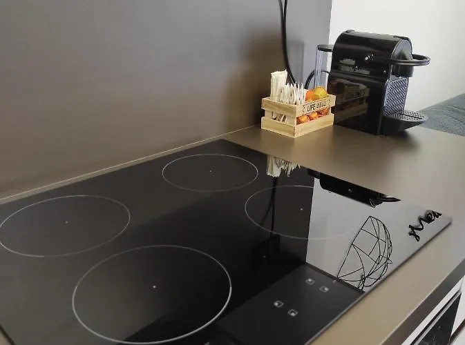 Ca' Ginevra Trilocale Centro-mare 公寓 *