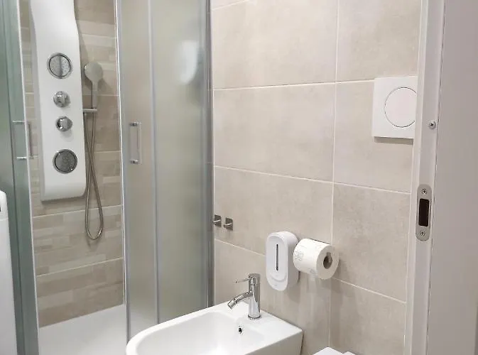 Ca' Ginevra Trilocale Centro-mare 公寓 佩萨罗